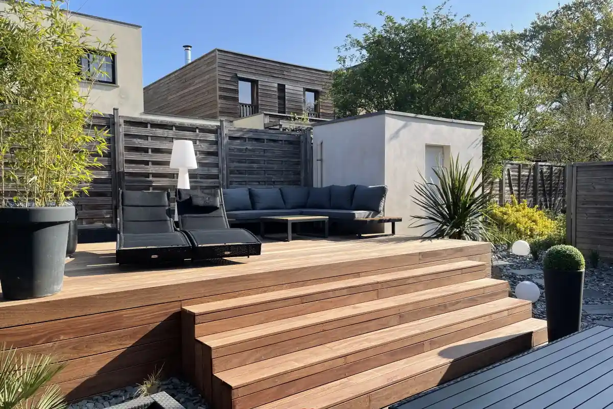 Construction d'une terrasse bois surélevée